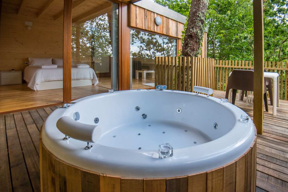 5 cabañas en árboles con Jacuzzi